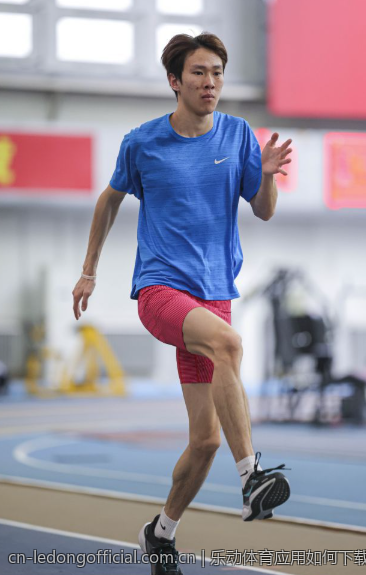乐动体育应用如何下载安装到手机